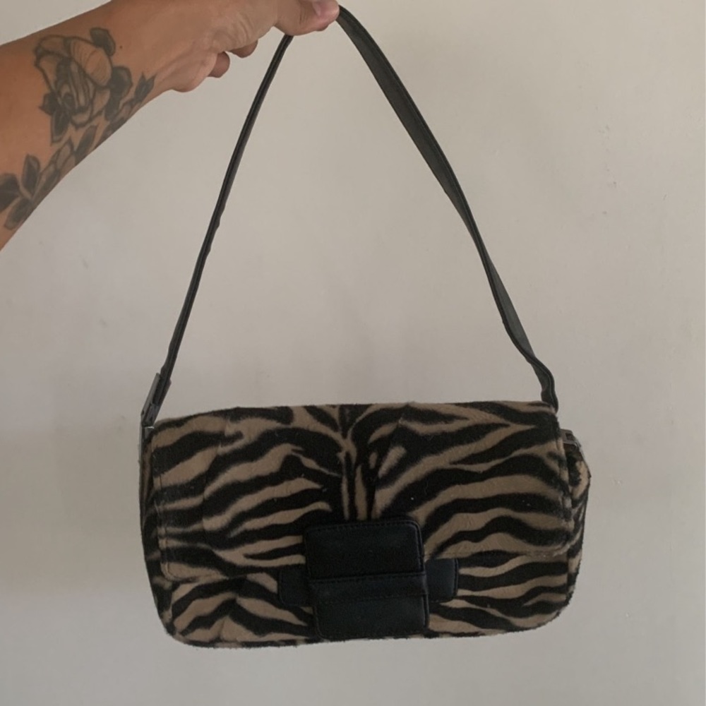 Vintage Y2K zebra purse